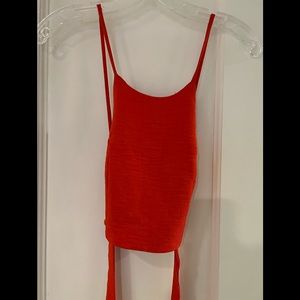 Women’s tie back cropped top